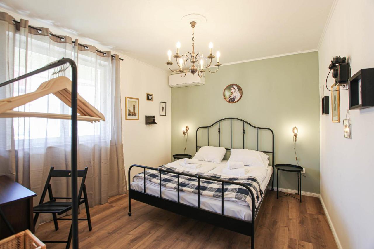 בפורטורוז Sherlock'S Holidays Boutique Rooms מראה חיצוני תמונה